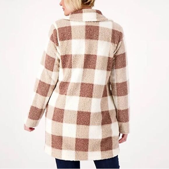 Joan Rivers Petite Buffalo Check Sherpa Teddy Coat - Picture 3 of 8